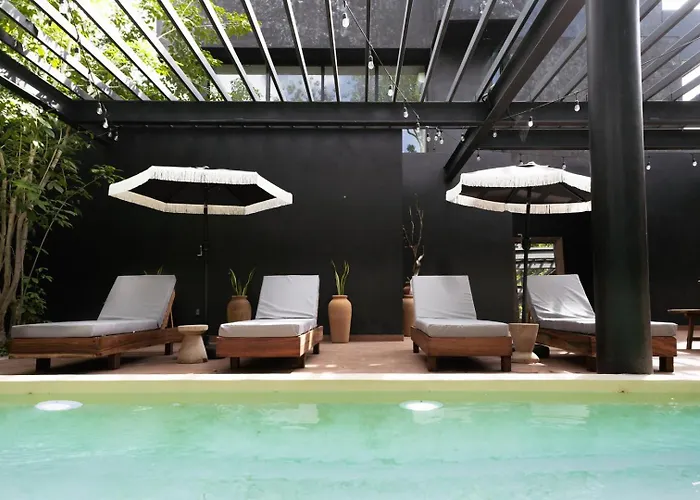Pousada The Four Luxury Villas, 8 Pools, 15 Brs, 38 Pax
