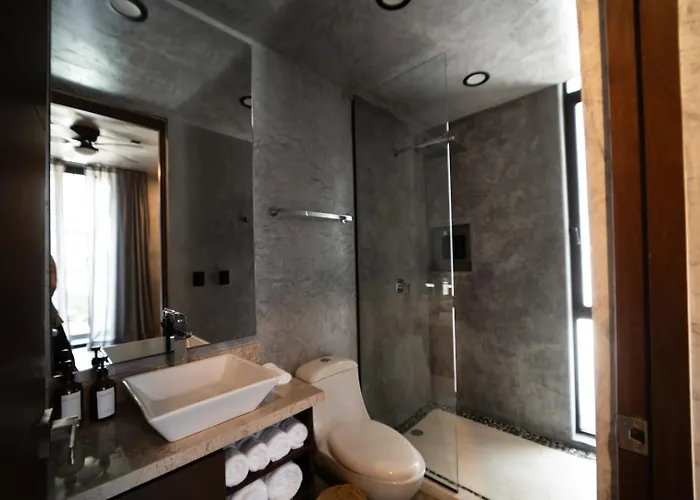 Pousada The Four Luxury Villas, 8 Pools, 15 Brs, 38 Pax Tulum