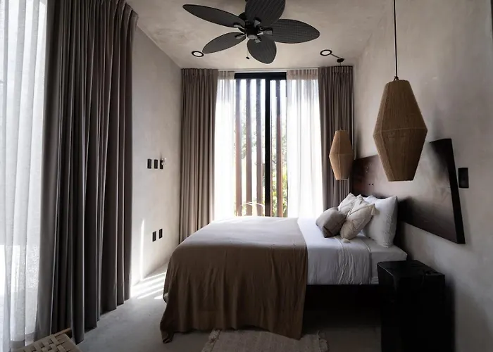 Pousada The Four Luxury Villas, 8 Pools, 15 Brs, 38 Pax