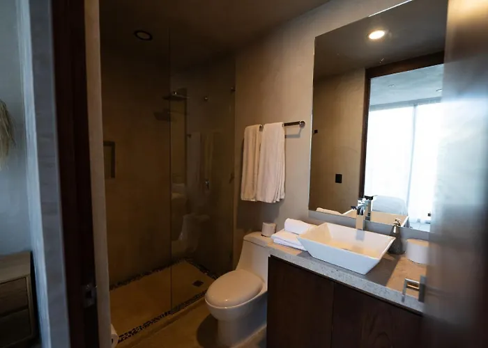 The Four Luxury Villas, 8 Pools, 15 Brs, 38 Pax Tulum